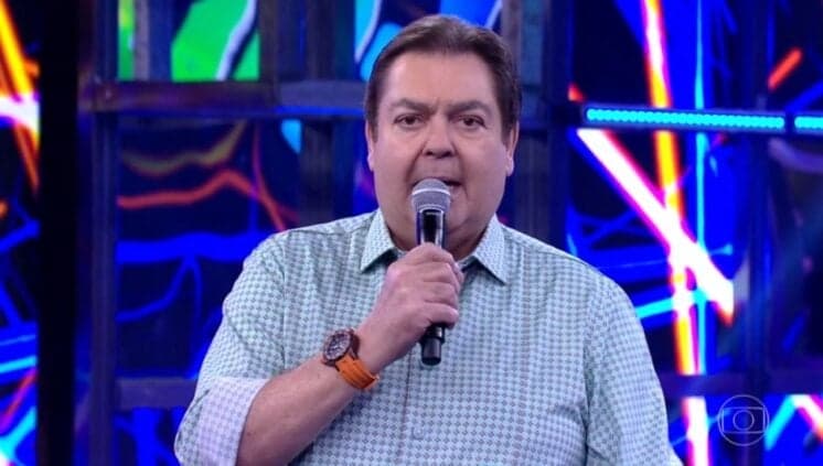 Globo surpreende, muda programação dominical e faz Faustão ter uma 1h20 de duração