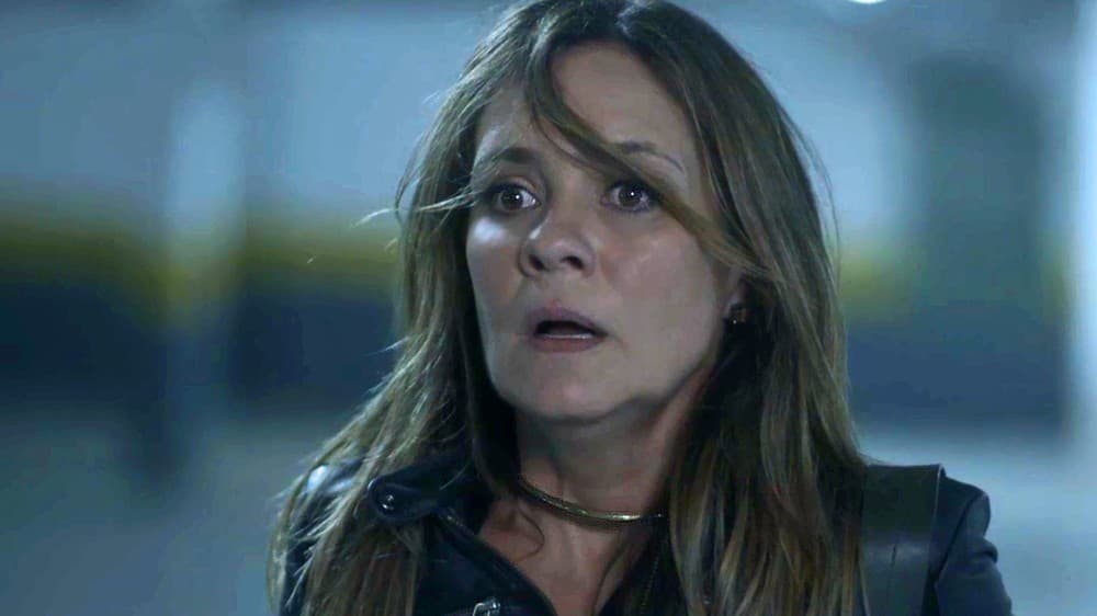 Laureta é encurralada em Segundo Sol (Foto: Reprodução) Laureta é encurralada em Segundo Sol (Foto: Reprodução)