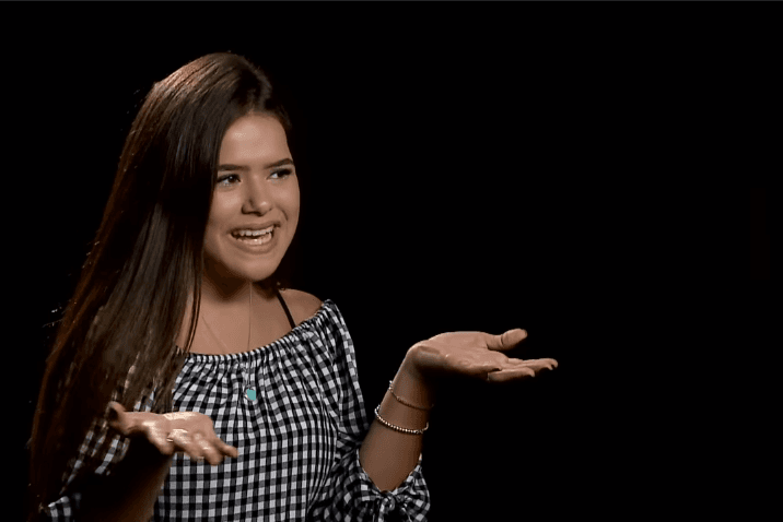 Maisa Silva satiriza Bettina para fazer comunicado importante