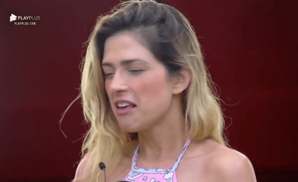 A Fazenda: Nadja e Evandro Santo detonam Caíque Aguiar: 'Tenho pena dele'