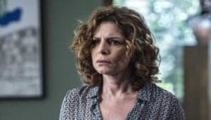 Debora Bloch perde a paciência com eleitora de Jair Bolsonaro (Foto: Reprodução)