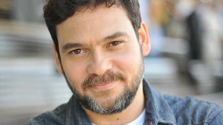 Cláudio Gabriel deixa a Record após 12 anos e acerta seu retorno à Globo