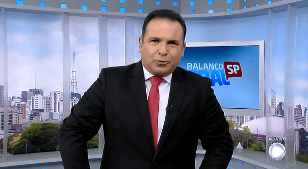 Ao vivo na Record, Reinaldo Gottino alfineta a Globo e manda recado