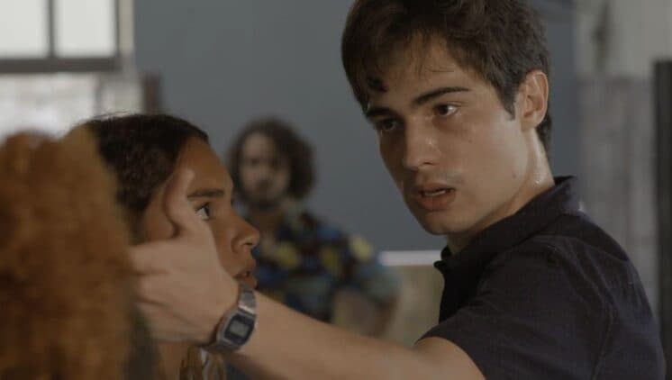 Segundo Sol: Valentim se revolta e ameaça tirar a vida da própria mãe