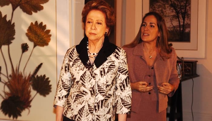 Badalada, reprise de Belíssima não levanta a Globo e tem mesma audiência que Celebridade