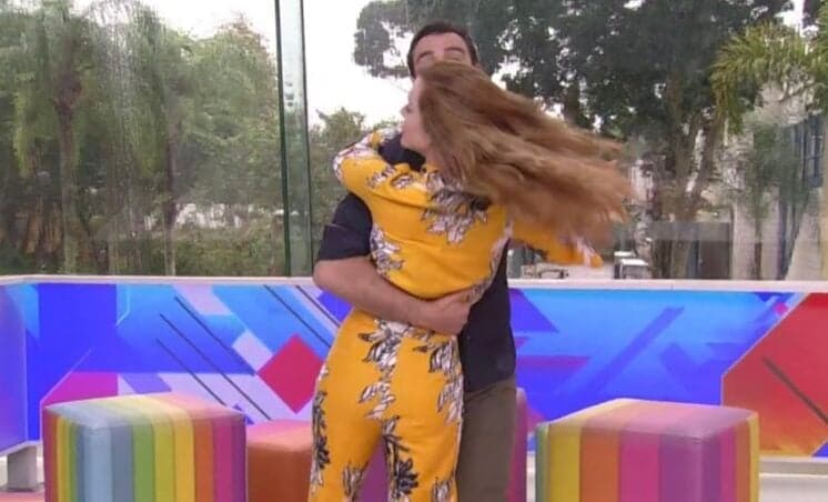 Sophia Abrahão comemora troca de apresentadores do Vídeo Show na Globo: "Muito feliz"