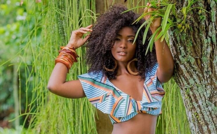 Erika Januza muda o visual radicalmente e "raspa a cabeça" para a próxima novela da Globo, Amor de Mãe
