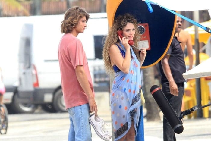História, elenco, figurino e cenografia: saiba tudo sobre a novela Verão 90