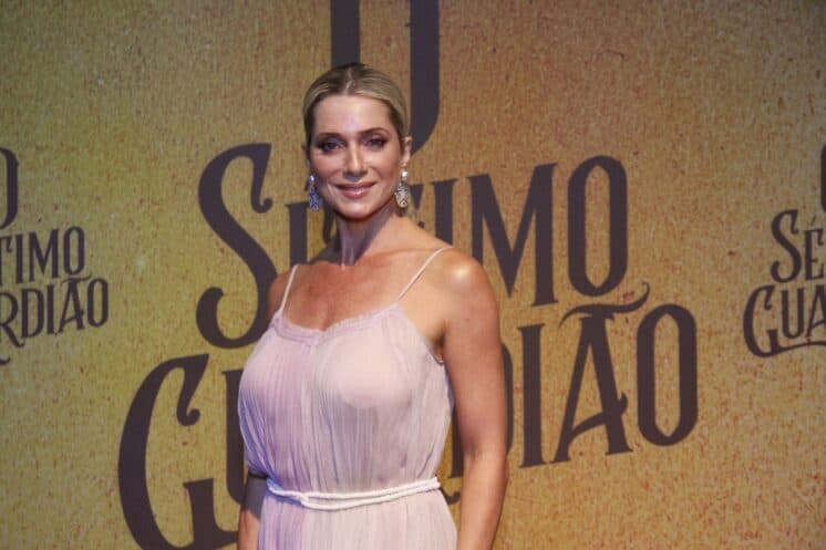Letícia Spiller critíca procedimentos estéticos: "Se paralisar isso, como vai contar a sua história?"