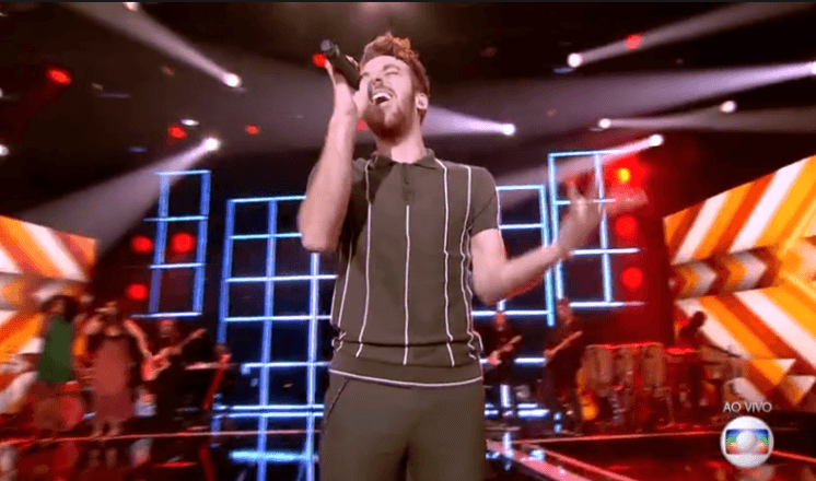 João Côrtes se empolga com Popstar e resolve gravar disco