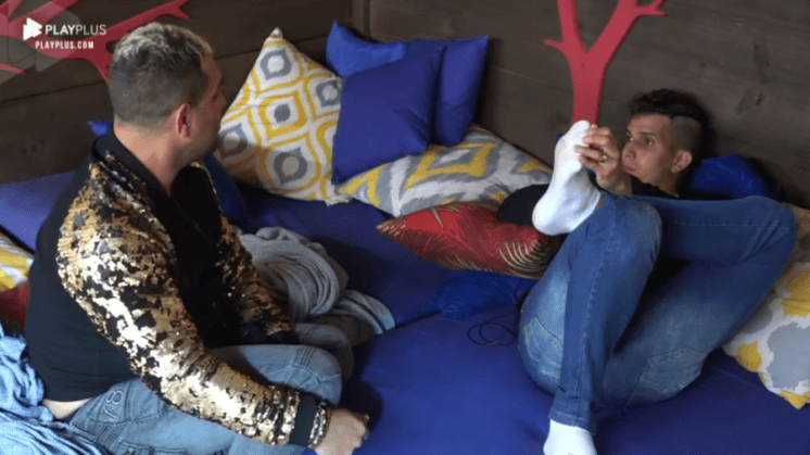 A Fazenda: Felipe Sertanejo sobre briga de Fernanda e Nadja: "Não tenho nada a ver com isso"