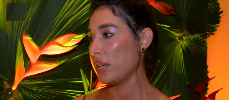 No ar em reprise de Bela, a Feia, Gisele Itié esquece passado na Globo e elege trabalho na Record o mais importante