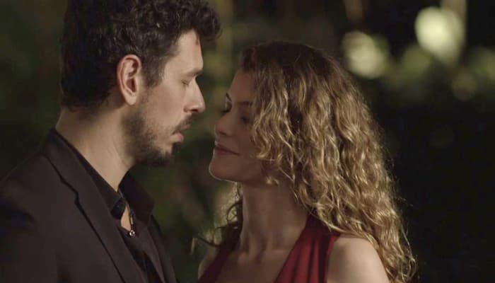 Espelho da Vida: Isabel seduz Alain e é flagrada