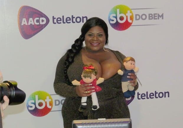No Teleton, Jojo Todynho manda recado para o presidente eleito Jair Bolsonaro