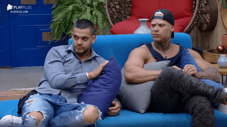 A Fazenda: Léo Stronda se irrita com Rafael Ilha e detona peão: "Ele fez muita falcatrua"