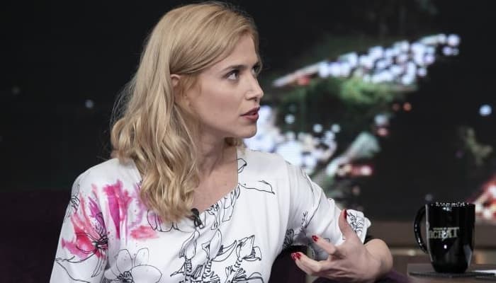 Mel Lisboa desabafa sobre sucesso em Presença de Anita: "Às vezes, cansa"
