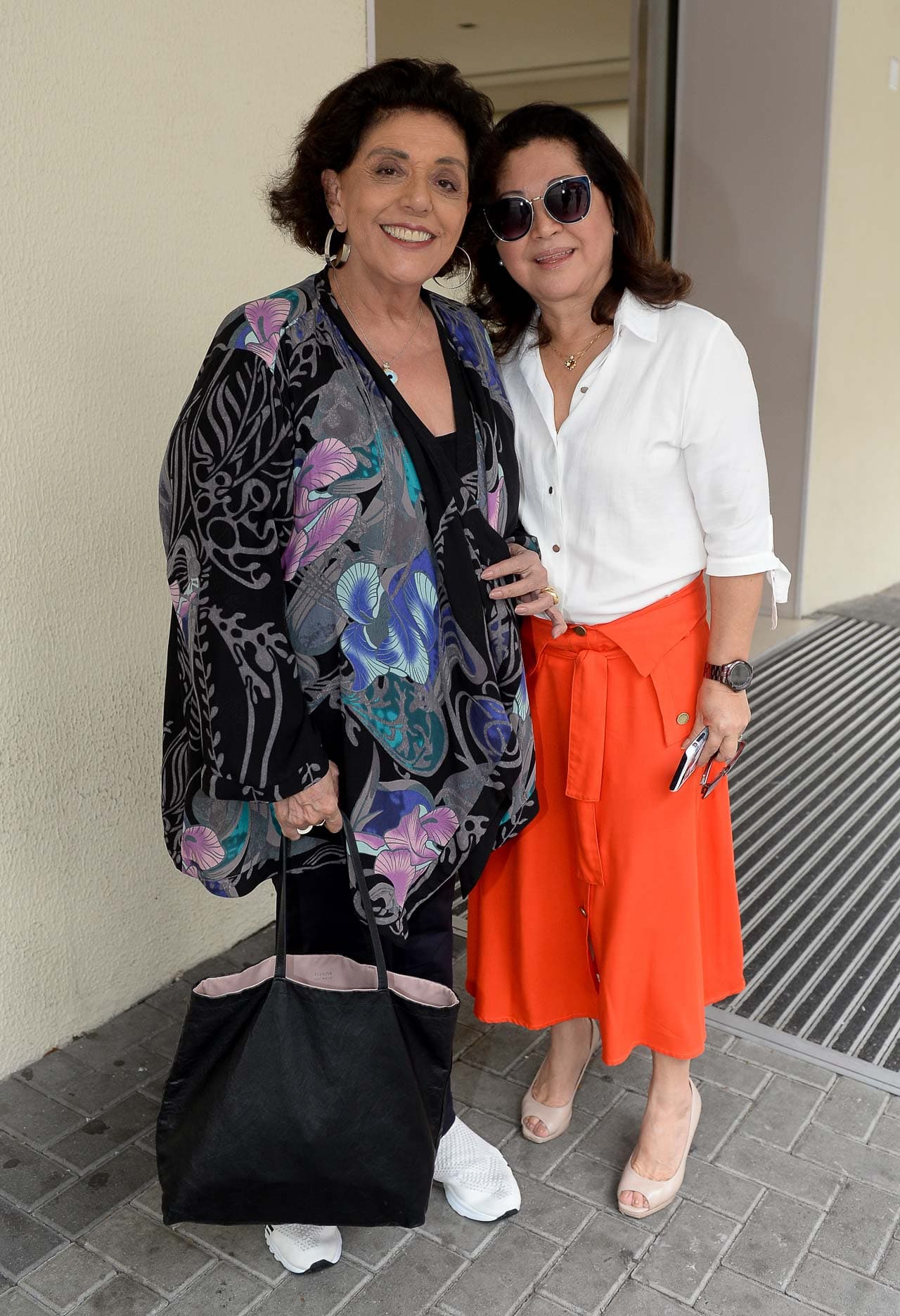 Kika Sato e Leda Nagle, mãe e sogra de Sabrina Sato, na maternidade (Foto: Ag.News) Kika Sato e Leda Nagle, mãe e sogra de Sabrina Sato, na maternidade (Foto: Ag.News)