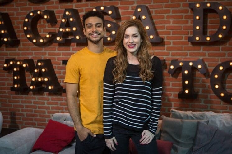 Durante o "Vídeo Show" Sophia Abrahão ''reclama'' do namorado Sérgio Malheiros e é alvo de piadas