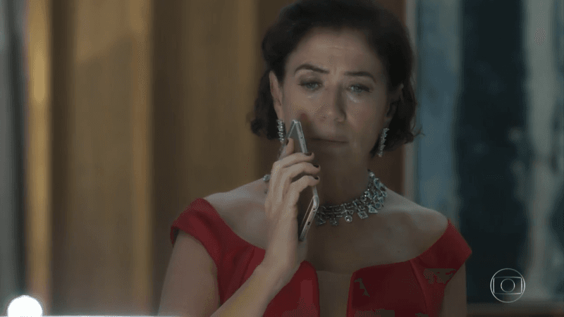 Valentina (Lília Cabral) em O Sétimo Guardião (Foto: Reprodução/Globo)