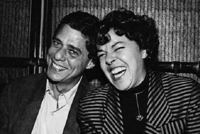 Aos 81 anos, irmã de Chico Buarque morre