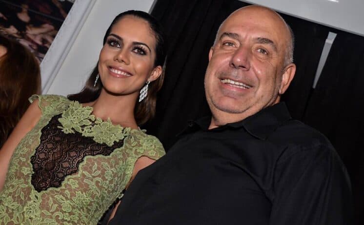 Ameaçada de perder o próprio programa, Daniela Albuquerque se derrete pelo marido e bomba na web