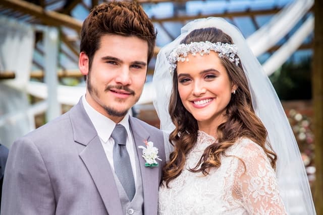 Casamento de Marocas e Samuca em O Tempo Não Para bomba na web e Nicolas Prattes faz revelação