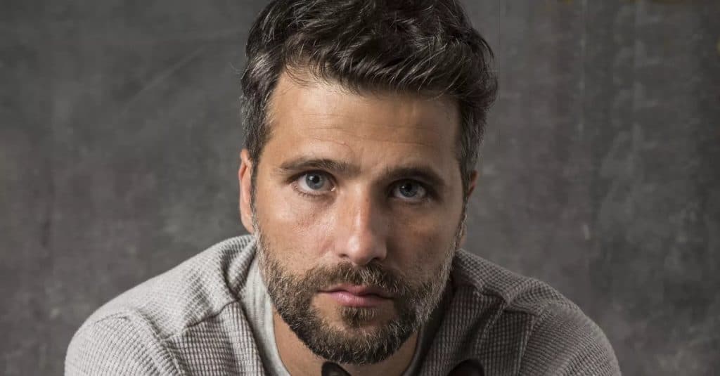 Com Bruno Gagliasso internado após cirurgia, Giovanna Ewbank e Titi passam o Carnaval no hospital e causam na web