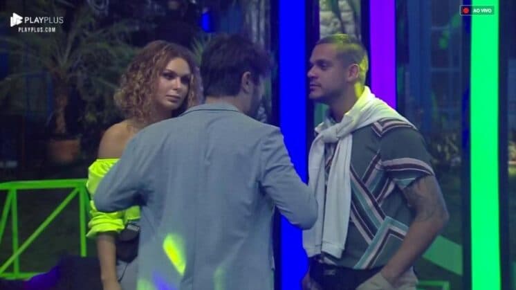 Caique Aguiar se revolta e ameaça Sandro Pedroso em festa final de A Fazenda 10: "Lá fora você não grita comigo"