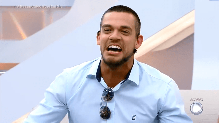 Carlinhos Aguiar revela cachê de Caique Aguiar para participar de A Fazenda e valor surpreende