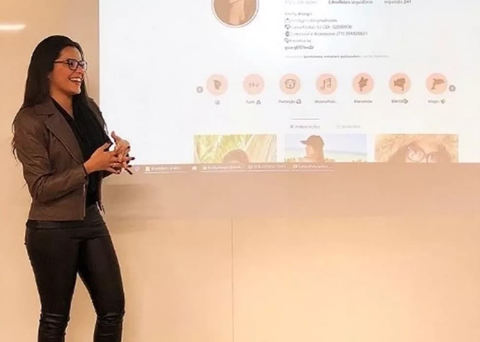 Focada na carreira, ex-BBB Emilly Araújo planeja apostar em curso motivacional