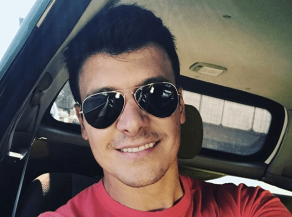 Rodrigo Faro dá show de simpatia em visita ao SBT