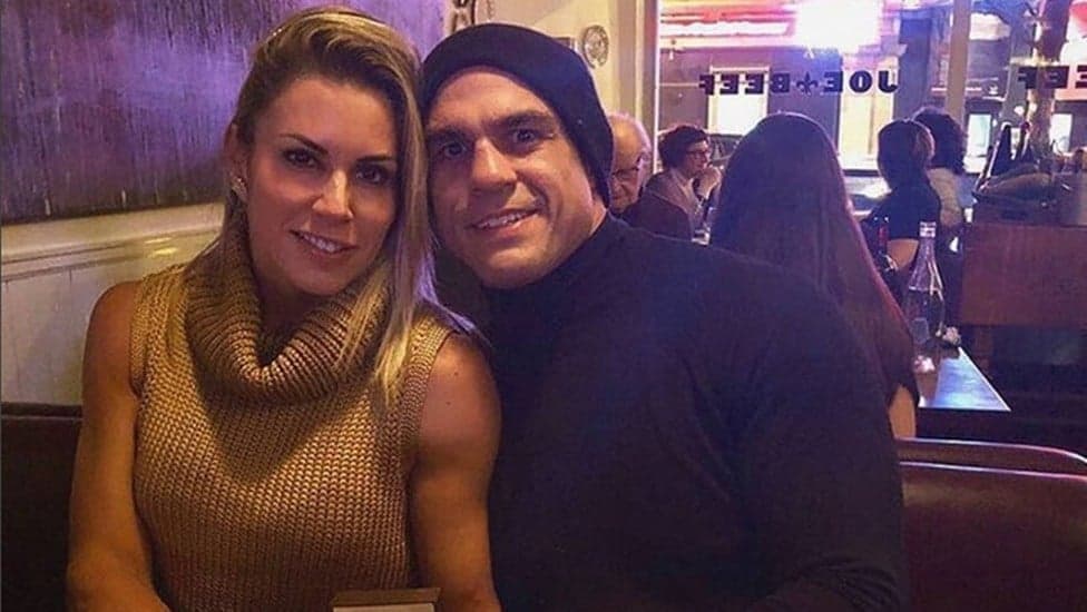 Vitor Belfort e Joana Prado comemoram 15 anos de casamento e fazem declaração emocionante