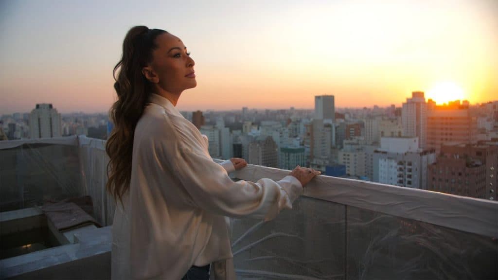 Sabrina Sato encanta internet ao exibir foto fofa da filha Zoe ao lado da sobrinha