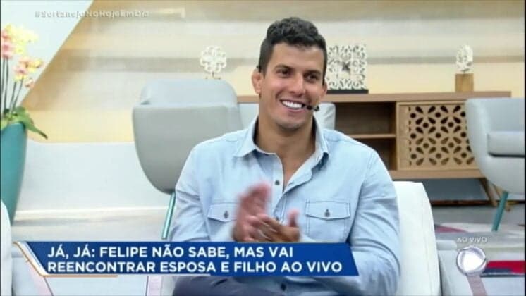 A Fazenda: Após detonar Caíque Aguiar, Sertanejo volta atrás e toma atitude