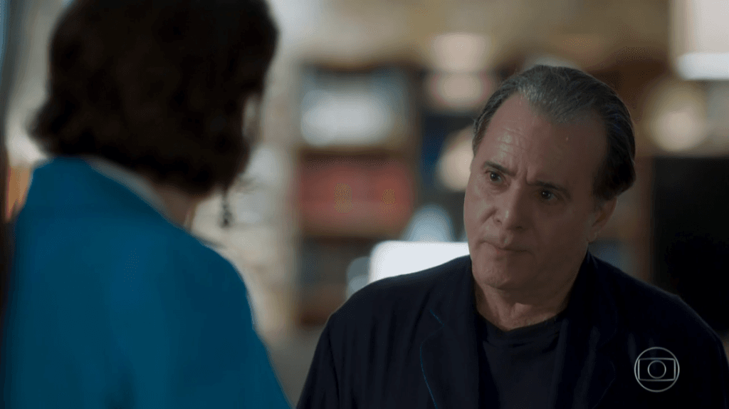 O Sétimo Guardião: Olavo perde a paciência e ameaça Valentina