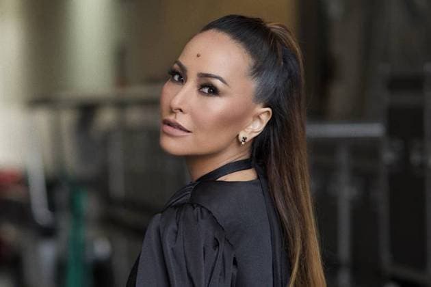 Sabrina Sato mostra momento íntimo com Zoe e 'quebra' a web