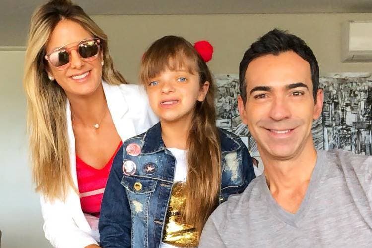 Ticiane Pinheiro detalha relação de filhas após nascimento de caçula e relembra atitude de Rafa Justus