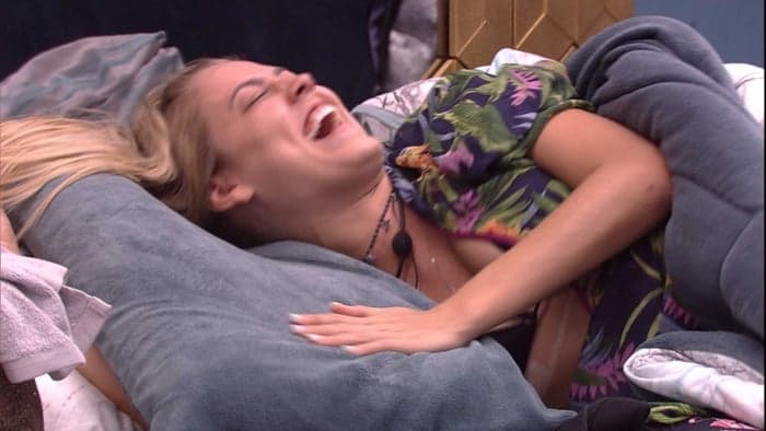 BBB19: Gustavo, Isabella e Maycon riem de Tereza após triste desabafo da sister