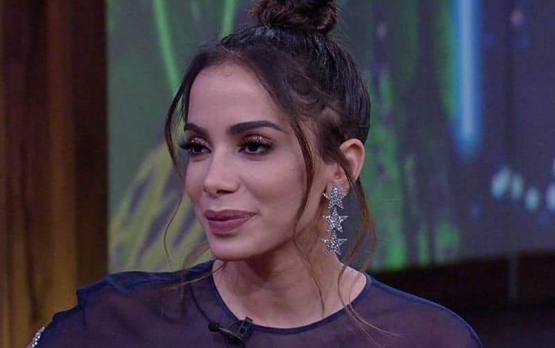 Anitta adere ao veganismo e dispara: "Estou super feliz"