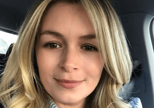Bianca Castanho surge após anos de reclusão e foto ao lado da filha deixa público pasmo