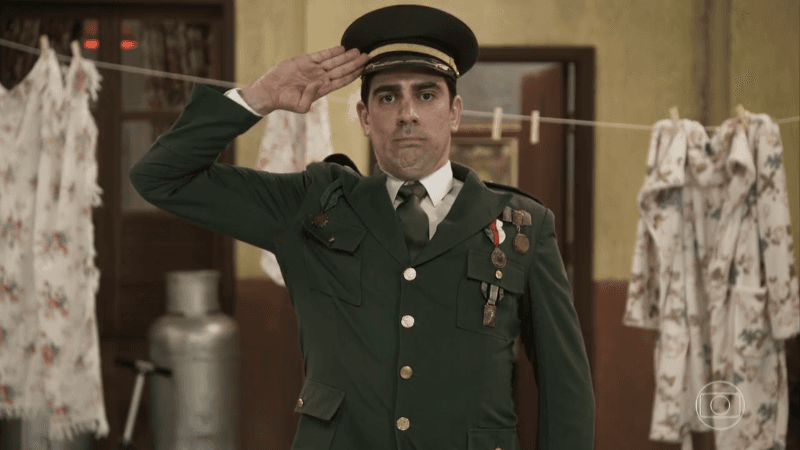 Adnet zoa Bolsonaro e criador da abertura de Chaves aprova paródia do Tá no Ar