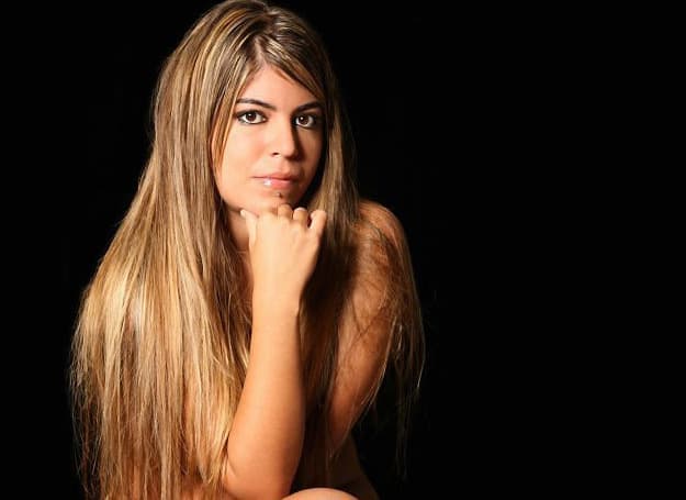 Raquel Pacheco, a Bruna Surfistinha, se envolve em nova polêmica e é acusada de aplicar golpe