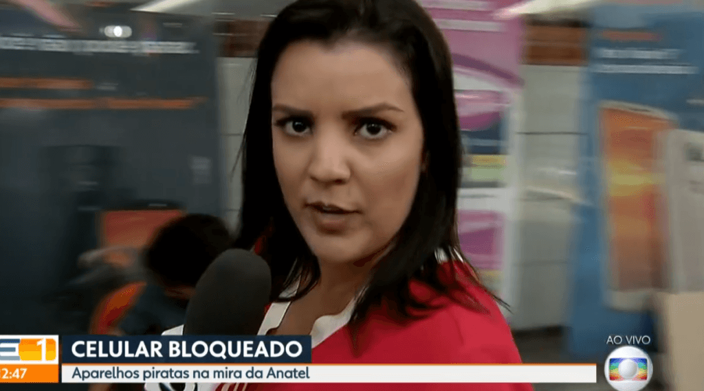 Repórter da Globo leva vários foras ao vivo e desiste da entrevista na metade