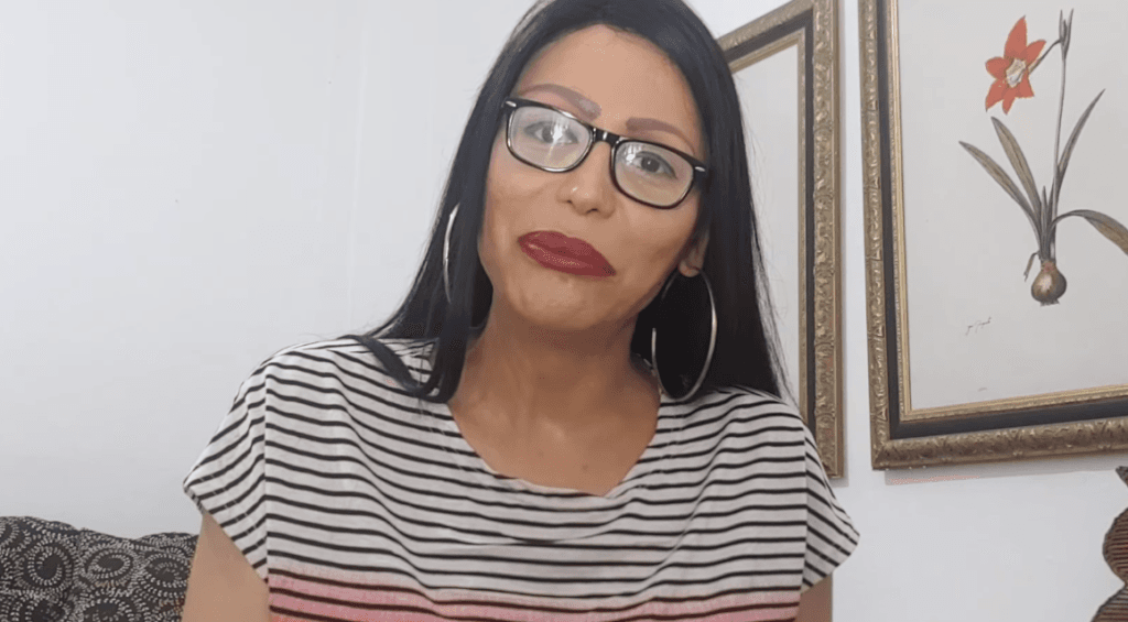 Seios de Luisa Marilac ficam podres e necrosam com silicone industrial e ela passa por cirurgia às pressas