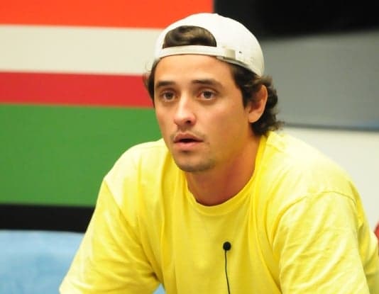 Cada vez mais rico, Fael, campeão do BBB12, se casa com dentista no MS