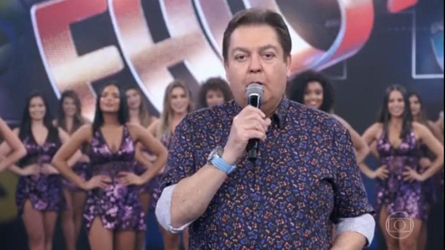 Fausto Silva chama político de "imbecil" e irrita eleitores de Jair Bolsonaro