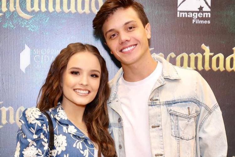 Larissa Manoela abre o jogo sobre namoro com Leo Cidade e desabafa sobre ciúme exagerado