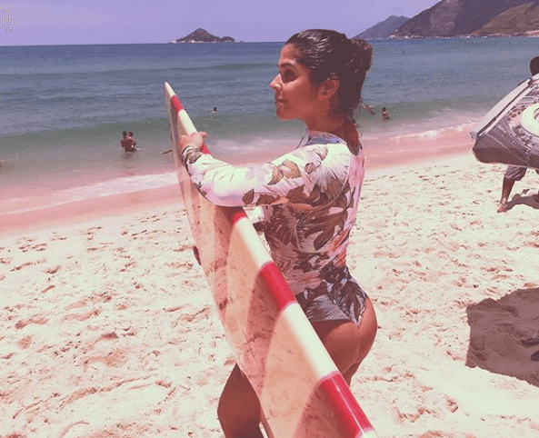 Beldade, Maria Carol será musa do verão em Verão 90