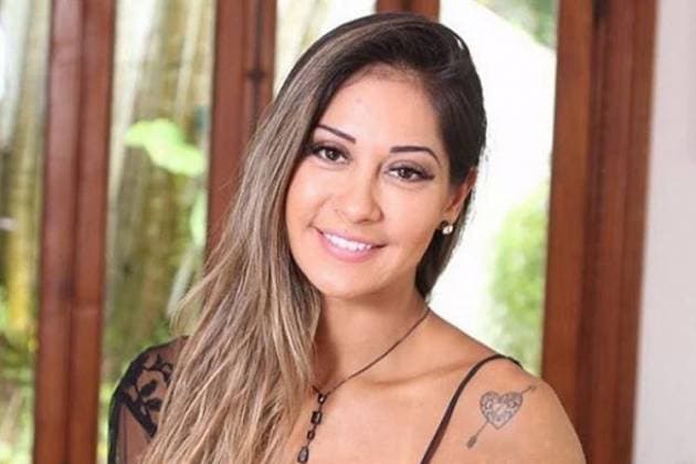 Acessível, Mayra Cardi se sensibiliza com mensagem de fã e promete: "Vou te conhecer"