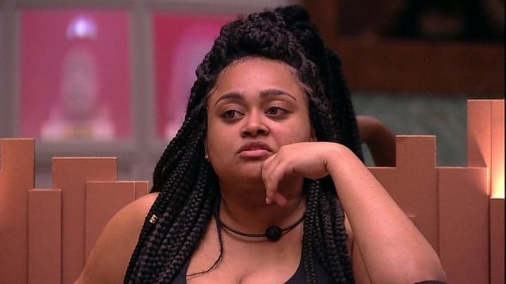 BBB19: Rízia revela preocupação e diz que espera não ser colocada para fora da casa de seus pais